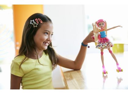 Mattel Barbie ve světě her na bruslích