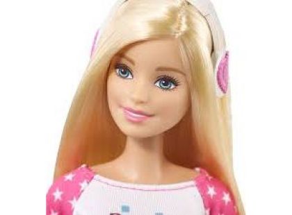 Mattel Barbie ve světě her s emoji