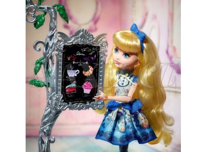 Mattel Ever After High Komnata z Knihokonce - Pekárna u Fazolového stonku