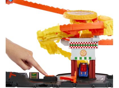 Mattel Hot Wheels City hladová kobra útočí na pizzerku - Poškozený obal