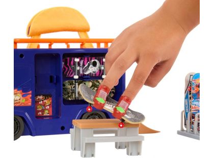 Mattel Hot Wheels Skate Taco Truck Play Case