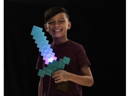 Mattel Minecraft meč Enchanted Sword