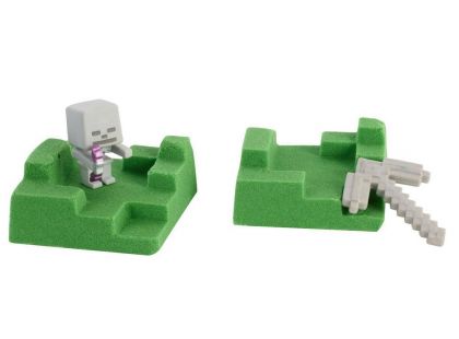 Mattel Minecraft mini těžba krumpáč