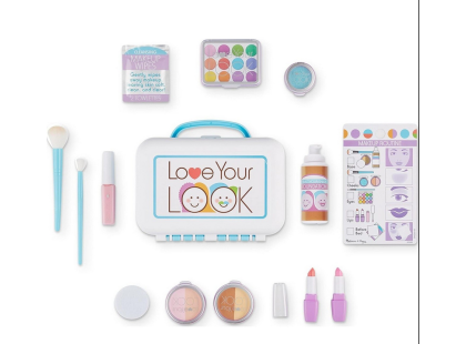 Melissa & Doug make up studio