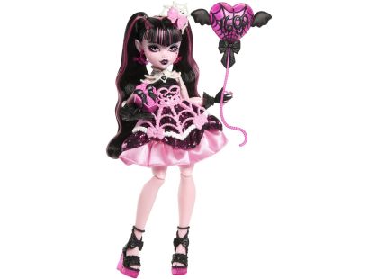 Monster High panenka děsivě sladká oslava Draculaura