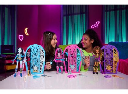 Monster High Skulltimate Secrets Hauntlywood Mysteries panenka - catty