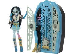 Monster High skulltimate secrets hauntlywood mysteries panenka Frankie Stein