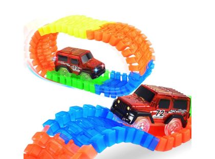 Mustar Dráha svítící ve tmě s autíčkem s LED světlem 165 ks - Poškozený obal