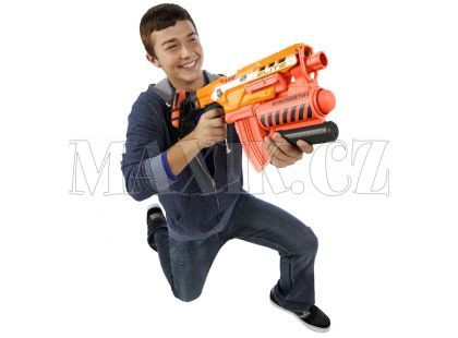 Nerf Demolisher na šipky a mega střely