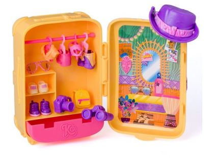 Panenka KookyLoos Jane v kufříku