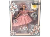 Panenka, růžové šaty 3