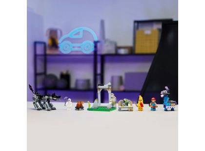 LEGO® Fortnite® 77075 Peely a Sparkplug a jejich tábořiště