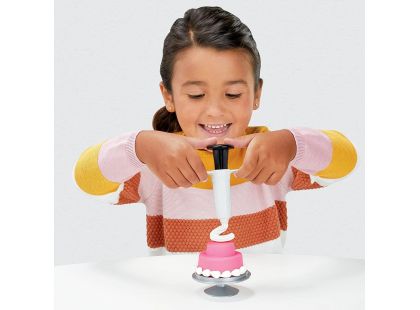 Play-Doh hrací sada na tvorbu dortů - Poškozený obal