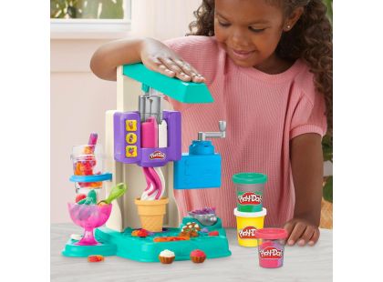 Play-Doh Zakřivená zmrzlinárna