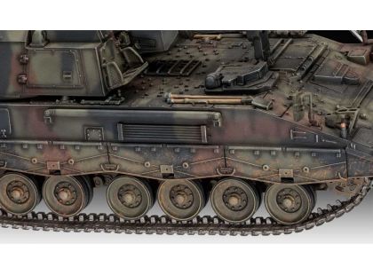 Revell Plastic ModelKit tank 03279 Panzerhaubitze 2000 1:35