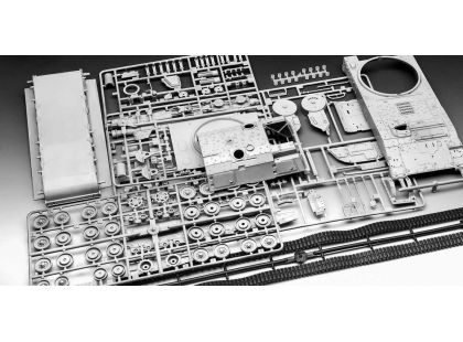 Revell Plastic ModelKit tank 03279 Panzerhaubitze 2000 1:35