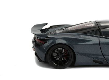 Rychle a zběsile auto Shawův McLaren 720S 1:24