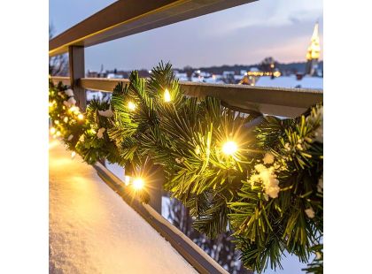 Solight LED vánoční girlanda s jehličím, 7m, 112x LED, časovač, 230V, IP44