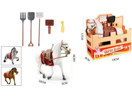 Sparkys Kůň ve stáji s příslušenstvím 7ks