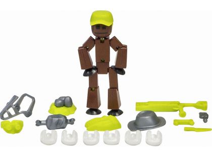 Stikbot action pack figurka s doplňky hnědý s kšiltovkou