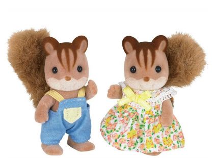 Sylvanian Families Dárkový set Městský patrový dům se světly, nábytkem a postavičkami
