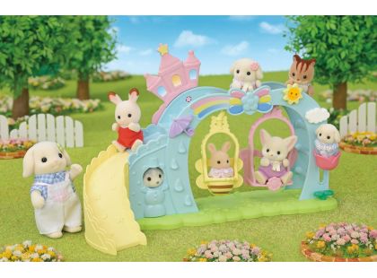 Sylvanian Families Duhové houpačky se skluzavkou