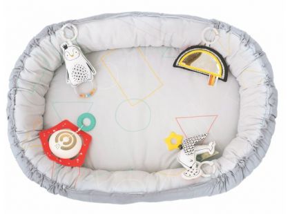 Taf Toys Hrací deka & hnízdo s hudbou pro novorozenceTaf Toys Hrací deka & hnízdo s hudbou pro novorozence - Poškozený obal