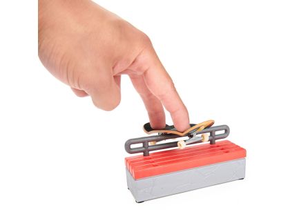 Tech Deck Fingerboard dvojbalení s překážkou Collect and Challenge