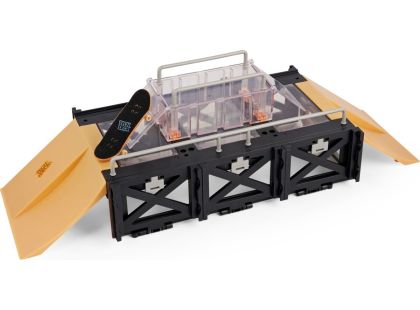 Tech Deck Vitrína a pódium - Poškozený obal