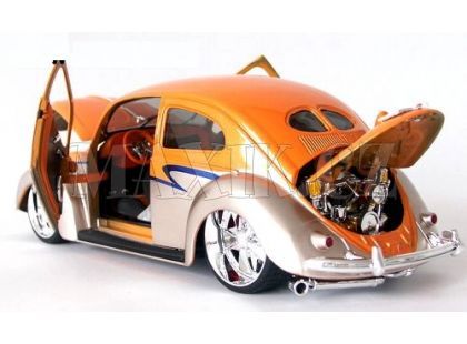 VDUBZ Bug Hardtop Maisto 1:18