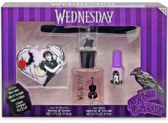 Wednesday dárkový set EDT 50 ml + přívěsky + lak na nehty