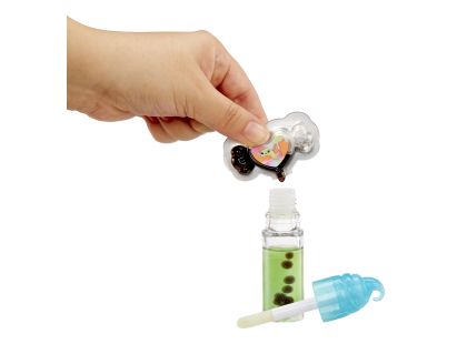 Yummiland Rošťácká panenka s leskem na rty, 6 druhů