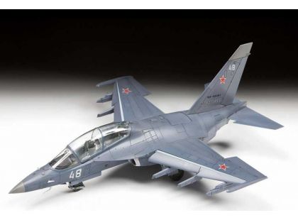 Zvezda Model Kit letadlo 4821 YAK-130 Russian trainer fighter 1:48
