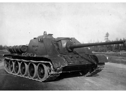 Zvezda Model Kit military 3690 SU-85 Soviet Tank Destroyer 1:35